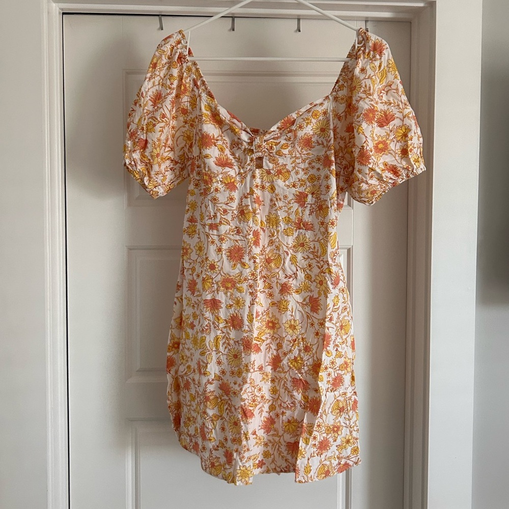 Billabong Floral Puff Sleeve Dress